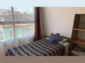 CompartoDepto CL - Arriendo pieza amoblada cerca del plan, Valparaíso - CH$200.000 por mes