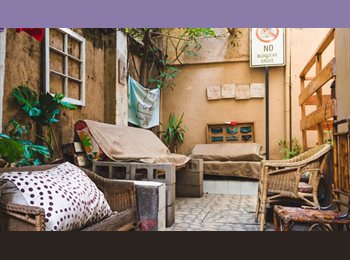 CompartoDepto CL - Metro Parque Bustamante Jovenes profesionales (20 a 30 años), Santiago Centro - CH$390.000 por mes