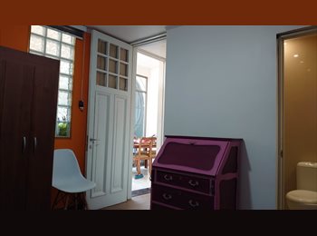 CompartoDepto CL - Suite con baño privado en linda Casona Restaurada, Santiago - CH$280.000 por mes