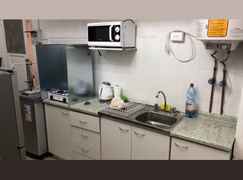 CompartoDepto CL - Pieza habitación a media cuadra de metro plaza de armas, Santiago Centro - CH$195.000 por mes