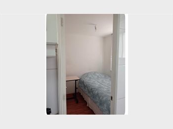 CompartoDepto CL - Arriendo habitación Manquehue 350 mil c/baño privado, Vitacura - CH$350.000 por mes