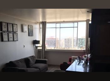 CompartoDepto CL - Arriendo habitación metro baquedano L1, Santiago Centro - CH$300.000 por mes