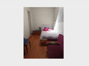 CompartoDepto CL - Habitación cerca Metro Salvador, Providencia - CH$300.000 por mes