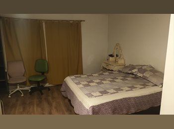 CompartoDepto CL - Pieza a pasos metro estación Lo Ovalle, La Cisterna - CH$150.000 por mes