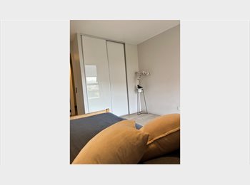 CompartoDepto CL - Arriendo pieza 10mts2 parque arauco, Vitacura - CH$500.000 por mes