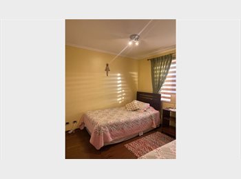 CompartoDepto CL - Habitacion para profesional o estudiante femenino en San Joaquin La Serena, La Serena - CH$320.000 por mes