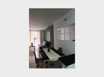 CompartoApto CO - Cómoda habitación amoblada en Ciudad del Río, Medellín - COP$ 1.350.000 por mes