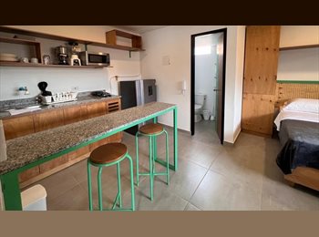 CompartoApto CO - Apartaestudio Amoblado- Prado Centro, Medellín - COP$ 1.200.000 por mes