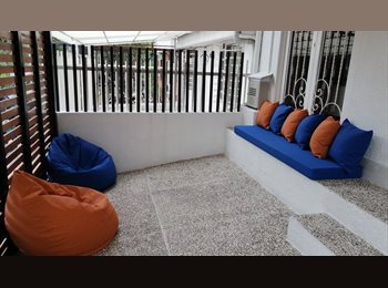 CompartoApto CO - Habitacion Amoblada, parqueadero para moto o carro cerca al centro de la ciudad de Medellín, Medellín - COP$ 600.000 por mes