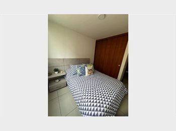 CompartoApto CO - Sector Oviedo Excelente habitación amoblada con baño privado, Envigado - COP$ 1.100.000 por mes