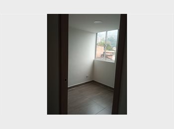 CompartoApto CO - Habitacion para Dama Sola, Itagüí - COP$ 650.000 por mes