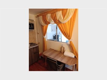 CompartoApto CO - Apto individual de 65 m2 cocina y baño privado en Laureles La Castellana 80 y 35, a cerca Exito Laur, Medellín - COP$ 1.200.000 por mes