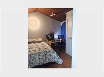 CompartoApto CO - Habitación amplia iluminada independiente, Bogotá - COP$ 1.200.000 por mes