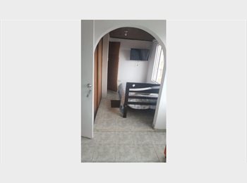 CompartoApto CO - Arriendo habitacion independiente, Bogotá - COP$ 700.000 por mes
