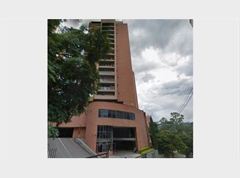 CompartoApto CO - Habitaciòn amoblada en El Poblado, Medellín - COP$ 1.250.000 por mes