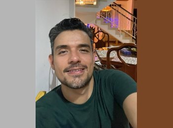 CompartoApto CO - Carlos - 40 - Medellín