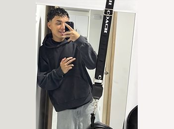 CompartoApto CO - Andrés  - 18 - Bogotá