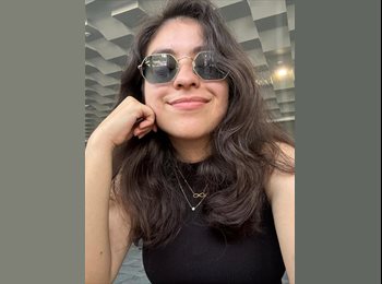 CompartoApto CO - Carolina Valdez Rocha - 24 - Medellín