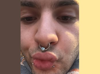 CompartoApto CO - Riccardo Andrea - 24 - Medellín