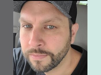 CompartoApto CO - Adrian - 39 - Bogotá