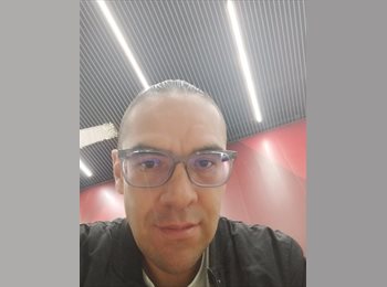 CompartoApto CO - Jonnathan Urrego - 42 - Bogotá