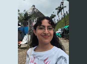 CompartoApto CO - Annette  - 22 - Medellín