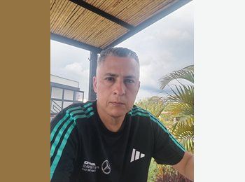 CompartoApto CO - Gustavo Hoyos - 46 - Bogotá