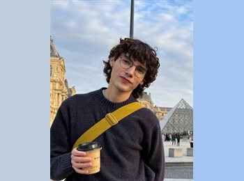 CompartoApto CO - Constantino Lucas-Baquero - 24 - Soledad