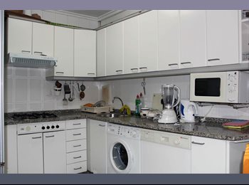 Roomgo ES - Oviedo centro, habitaciones estudiantes, Oviedo - 250 € por mes