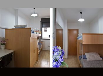 Roomgo ES - habitacion con ventana a bonita  terraza, Les Corts - 595 € por mes