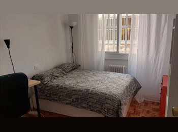 Roomgo ES - peaceful room.    IG: danilo.magister, Moncloa - 600 € por mes