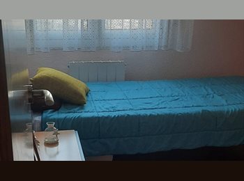 Roomgo ES - Habitacion con luz exterior, Sant Andreu - 430 € por mes