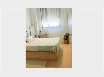 Roomgo ES - Se Alquila Habitación amueblada de uso individual, Badalona - 750 € por mes
