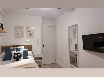 Roomgo ES - Habitación en alquiler en Calle corregidor de Molina, Málaga, Malaga - 450 € por mes