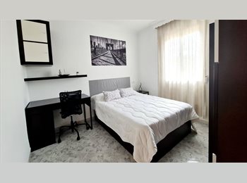 Roomgo ES - Se alquila habitación en piso totalmente reformado para compartir, Malaga - 495 € por mes