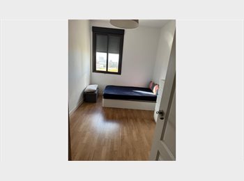Roomgo ES - Habitaciones para estudiantes en cuatro caminos Madrid, Salamanca - 500 € por mes