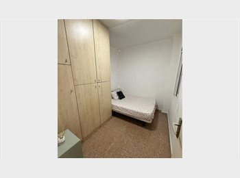 Roomgo ES - Habitación doble con baño privado en Barcelona, Gràcia - 650 € por mes