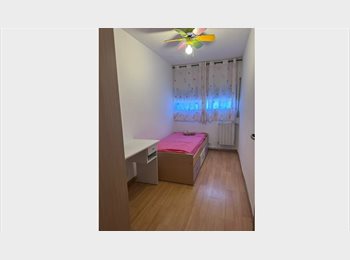 Roomgo ES - Habitación en Fuencarral, Fuencarral - 400 € por mes