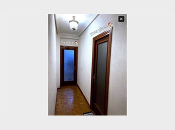Roomgo ES - ROOM+PRIVATE BATHROOM (Habitacion doble+baño privado), Chamberí - 950 € por mes