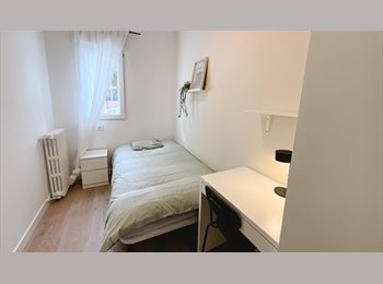 Roomgo ES - Alquiler de habitación en Paseo de la Virgen del Puerto 37, Centro Ciudad - 515 € por mes