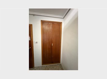 Roomgo ES - Habitación individual libre desde el 1 de marzo, Teruel - 200 € por mes