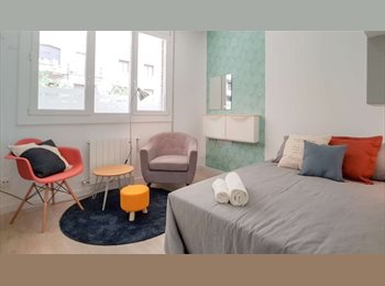 Roomgo ES - Habitación doble en Riera de Cassoles - ARH14-R1, Gràcia - 1.050 € por mes