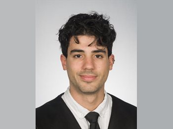 Roomgo ES - Daniel - 26 - Barcelona