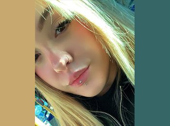 Roomgo ES - Maria - 25 - Malaga