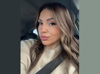 Roomgo ES - Laura - 28 - Malaga