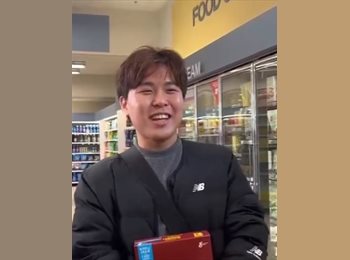 Roomgo ES - Kiyeon - 23 - Malaga