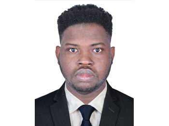 Roomgo ES - Faisal  - 38 - Barcelona