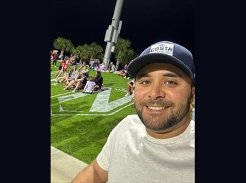 Roomgo ES - Oscar Vasquez  - 33 - Valencia