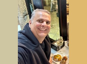 Roomgo ES - HÉCTOR MANUEL - 60 - Barrio de Bego