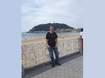 Roomgo ES - Francisco Javier - 37 - Badalona